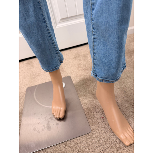 Women's Levi's Blue Distressed Boyfriend Jeans Sz 31 Minimalist 90s Inspired Y2K - Picture 10 of 16